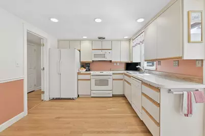 30 Sumner St, Canton, MA 02021 - Photo 12