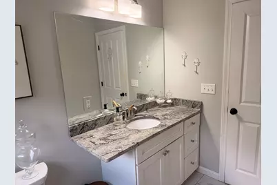 33 Ledgewood Cir, Attleboro, MA 02703 - Photo 10
