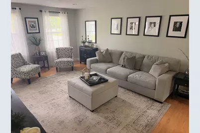33 Ledgewood Cir, Attleboro, MA 02703 - Photo 4