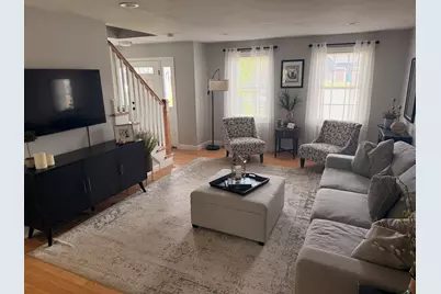 33 Ledgewood Cir, Attleboro, MA 02703 - Photo 6