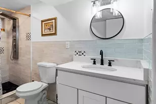 17 Acorn Dr, Randolph, MA 02368 - Photo 8