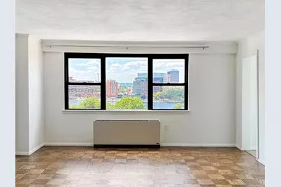 8 Whittier Pl #11K, Boston, MA 02114 - Photo 2