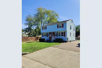 61-63 Wilson St, Springfield, MA 01104 - Photo 4