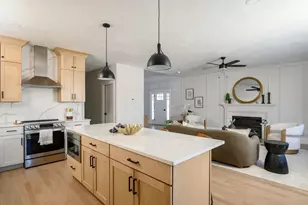 76 Metacomet Rd, West Bridgewater, MA 02379 - Photo 16