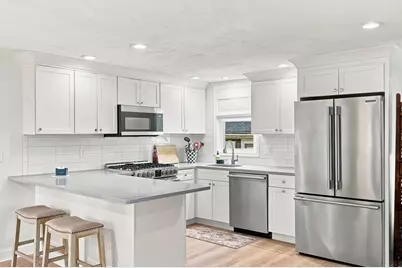 4 Farragut Rd #2, Ipswich, MA 01938 - Photo 10