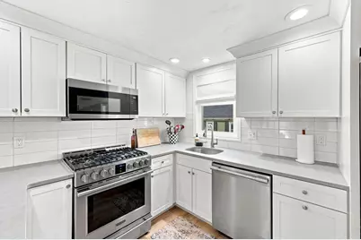 4 Farragut Rd #2, Ipswich, MA 01938 - Photo 12