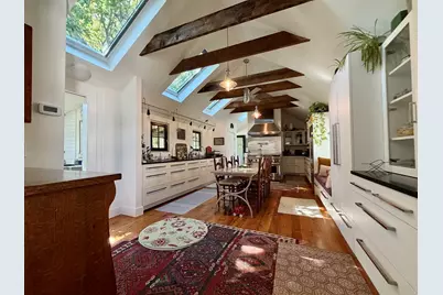 63 Sixth Street, Cambridge, MA 02141 - Photo 8