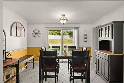 90 Smoke Rise Cir, Swansea, MA 02777 - Photo 16