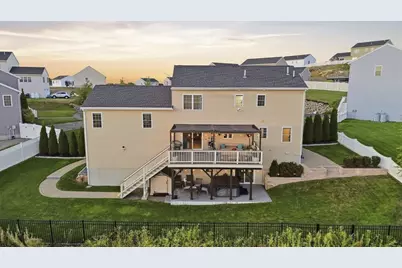 1 Tsitsinos Dr, Peabody, MA 01906 - Photo 6