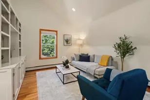 9 High St Pl, Brookline, MA 02445 - Photo 2