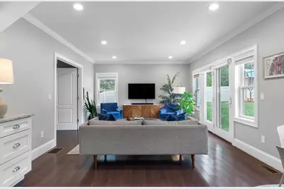 5 Lakeshore Ave, Beverly, MA 01915 - Photo 12