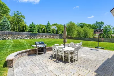 5 Lakeshore Ave, Beverly, MA 01915 - Photo 16