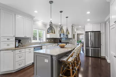 5 Lakeshore Ave, Beverly, MA 01915 - Photo 10