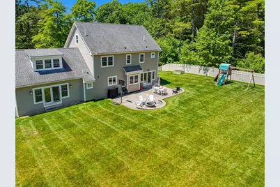 5 Lakeshore Ave, Beverly, MA 01915 - Photo 4