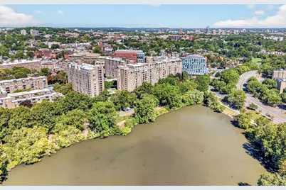 33 Pond Ave #609, Brookline, MA 02445 - Photo 18