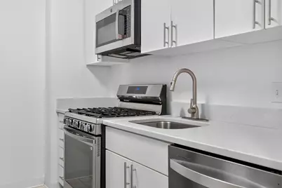 33 Pond Ave #609, Brookline, MA 02445 - Photo 4
