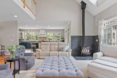 11 Cider Ln, Dracut, MA 01826 - Photo 10