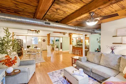 25 Cedar St #3, Amesbury, MA 01913 - Photo 4