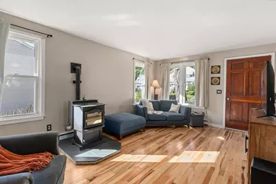 89 Verdugo St, West Springfield, MA 01089 - Photo 8