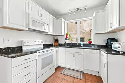 94 Winthrop Shore Dr, Winthrop, MA 02152 - Photo 24