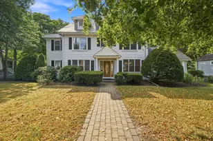 829 Chestnut, Newton, MA 02468 - Photo 1