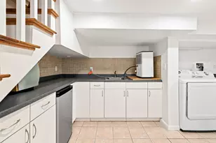 829 Chestnut, Newton, MA 02468 - Photo 32