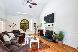 27 Brittany Ln, Dartmouth, MA 02747 - Photo 6