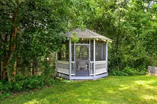 27 Brittany Ln, Dartmouth, MA 02747 - Photo 36