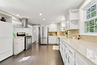 76 Curtis Street, Reading, MA 01867 - Photo 10