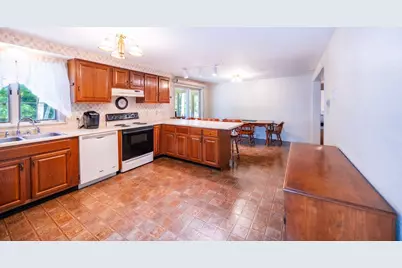 155 Long Hill Rd, West Brookfield, MA 01585 - Photo 22