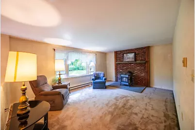 155 Long Hill Rd, West Brookfield, MA 01585 - Photo 18