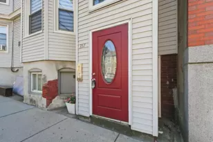 357 Sumner St, Boston, MA 02128 - Photo 18