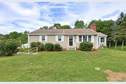 605 Wood Street, Swansea, MA 02777 - Photo 2