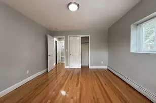 4 Oakcrest Rd, Boston, MA 02136 - Photo 6
