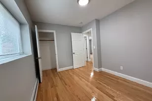 4 Oakcrest Rd, Boston, MA 02136 - Photo 8