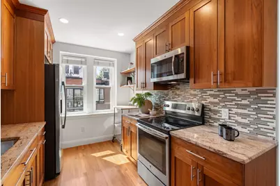 50 Lancaster Ter #2, Brookline, MA 02446 - Photo 8