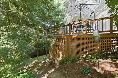 11 Stephanie Cir, Springfield, MA 01129 - Photo 10
