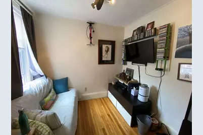 136 Broadway #3, Somerville, MA 02145 - Photo 6