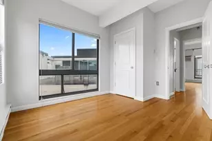 12 Stoneholm St, Boston, MA 02115 - Photo 8