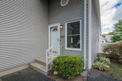 303 Alvord Pl #303, South Hadley, MA 01075 - Photo 2