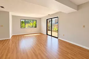 91 Rosewood Dr, Stoughton, MA 02072 - Photo 4