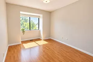 91 Rosewood Dr, Stoughton, MA 02072 - Photo 6