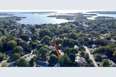 3 Elizabeth Rd, Bourne, MA 02559 - Photo 2