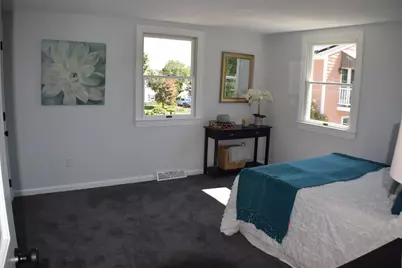 109 Homer Dr, Somerset, MA 02726 - Photo 10