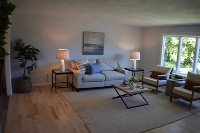 109 Homer Dr, Somerset, MA 02726 - Photo 4