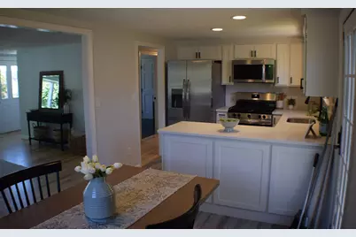 109 Homer Dr, Somerset, MA 02726 - Photo 6