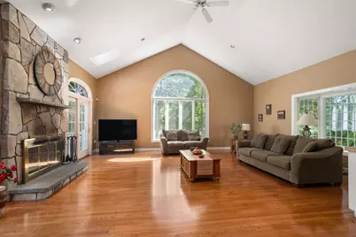 2 Sanger Cir, Dover, MA 02030 - Photo 6