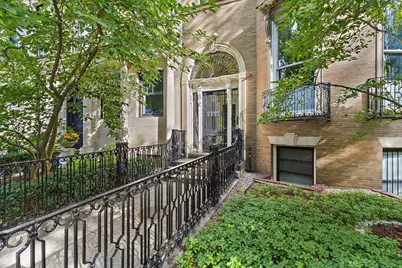 405 Commonwealth Ave #8, Boston, MA 02215 - Photo 2