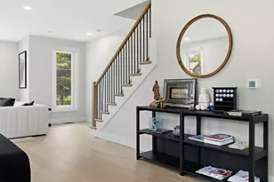 19 Ashland St, Boston, MA 02122 - Photo 16