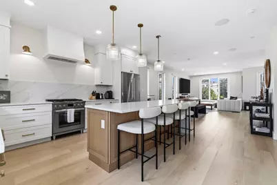 19 Ashland St #19, Boston, MA 02122 - Photo 4